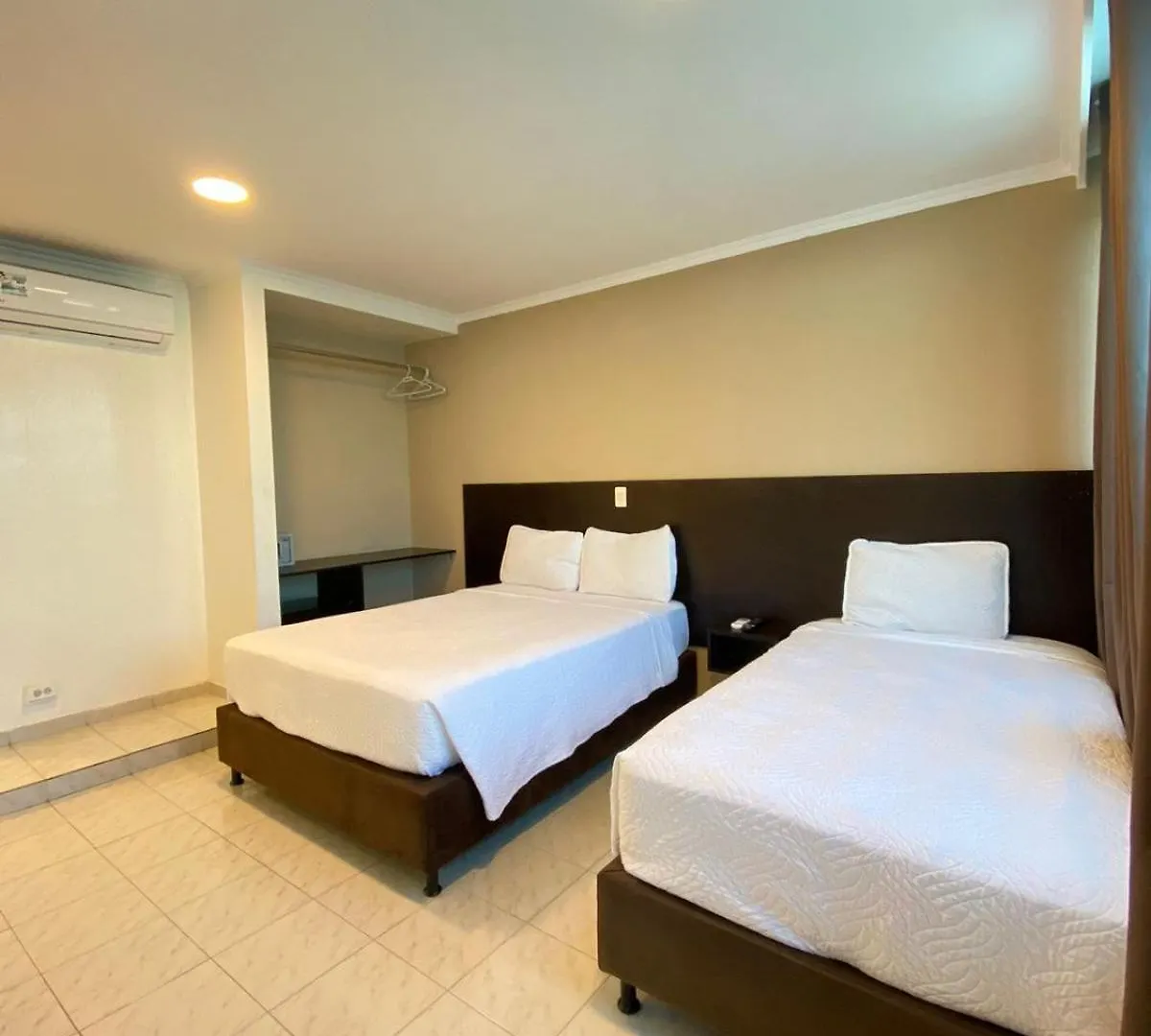 Holiday Sai Hotel San Andres